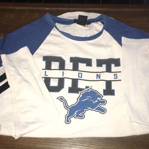 Detroit lions long sleeve shirt